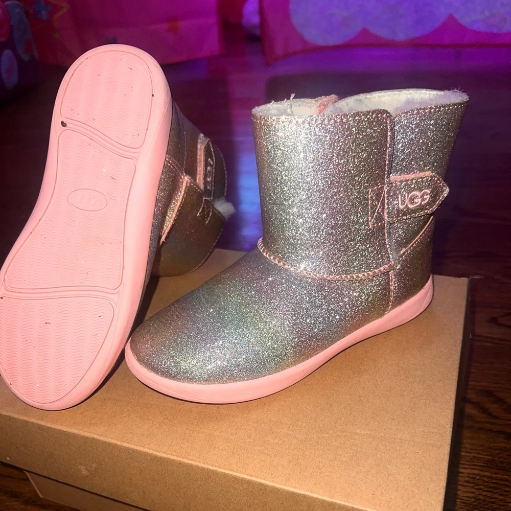 Ugg Keelan glitter boot